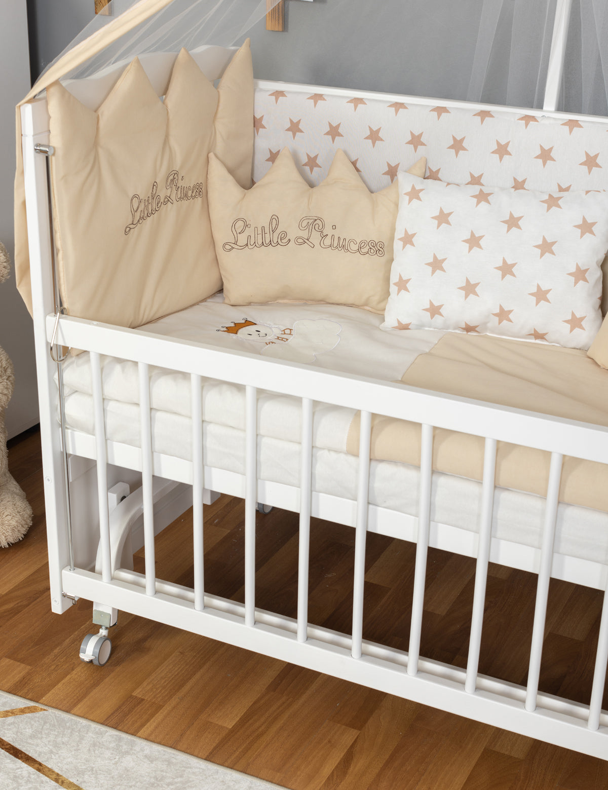 TUTKU BEYAZ KREM SERİSİ